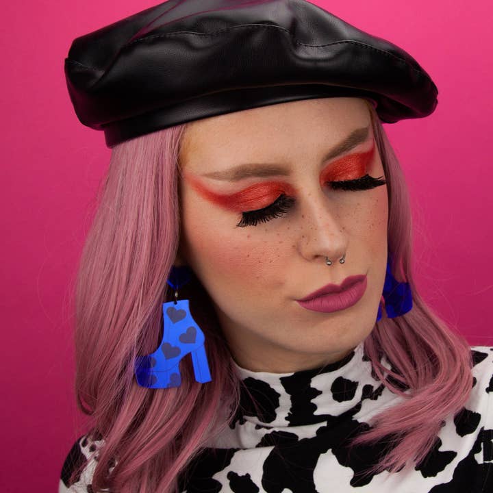 Fairly Odd Shop - Wholesale Dangle Earrings - THE Heart Boots!9