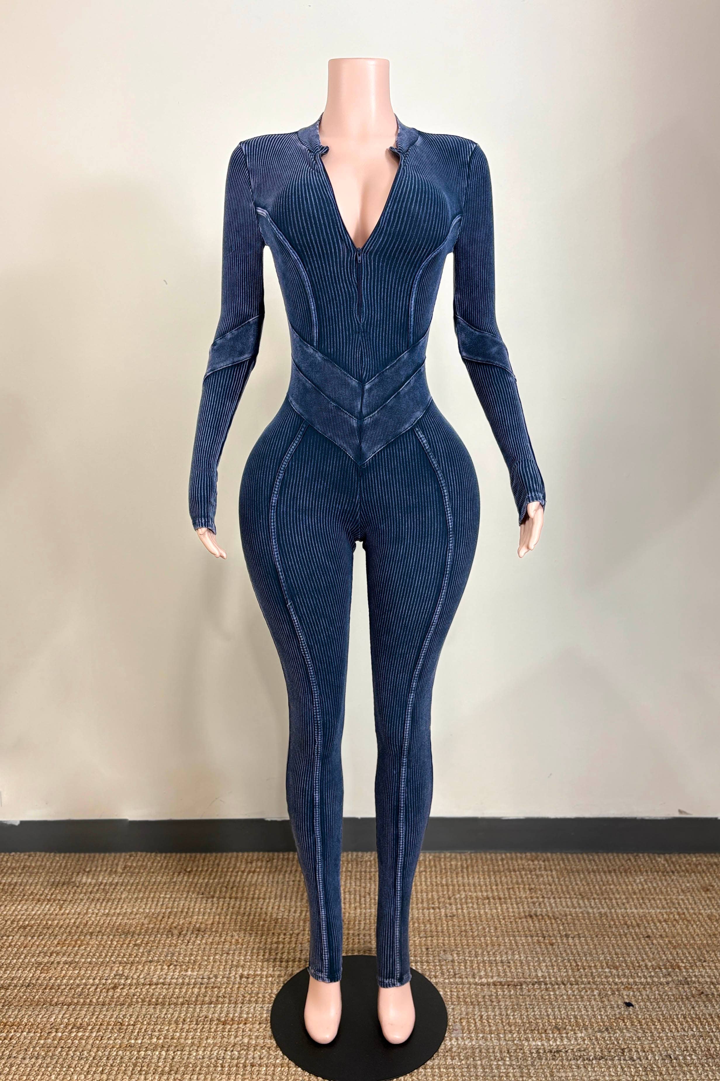 Dalia Studio - Vente Combinaison – femme - COMBINAISON DOS OUVERT À CHEVRON LAVAGE MINÉRAL6