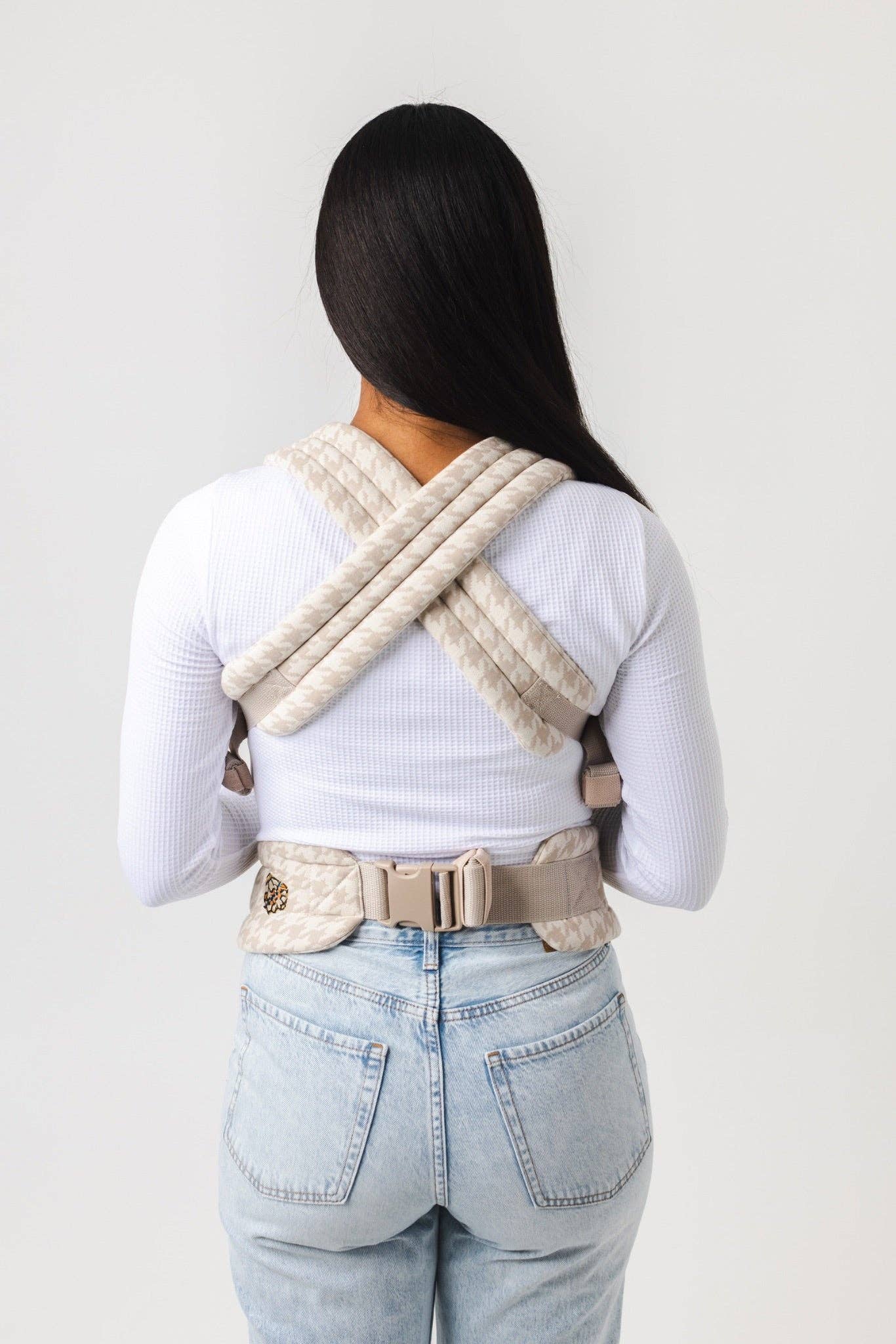 Mabē Baby Carriers - Wholesale Baby Carrier - The Monarch Carrier - Houndstooth5