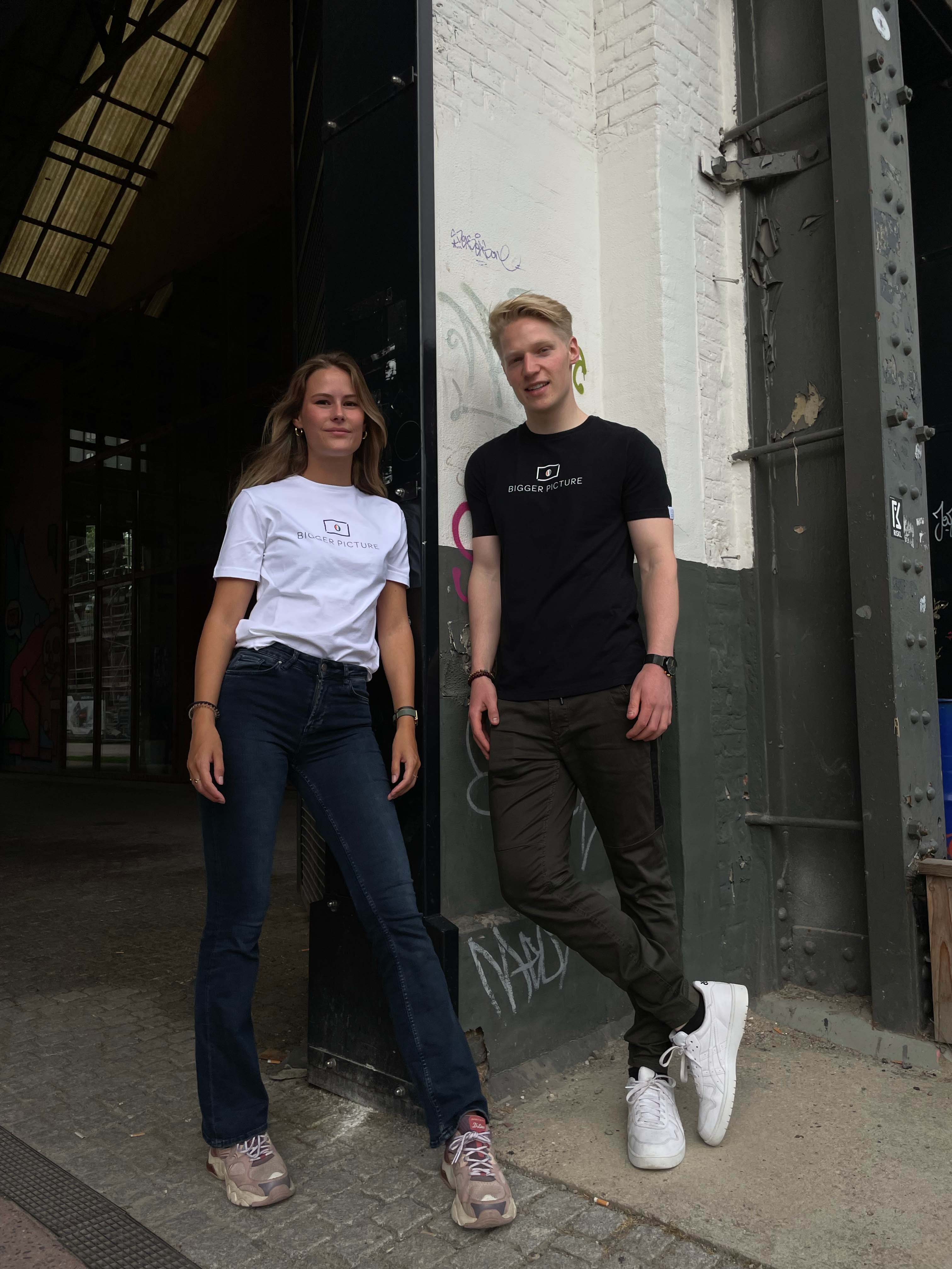 Bigger Picture Clothing – wholesale Screen printed t-shirt – unisex – Black Essential Tee1