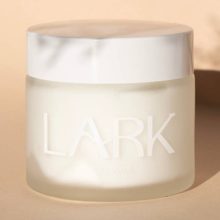 Pearl + rozenwater hydraterende nachtcrème voor wholesale door LARK Skin Co.