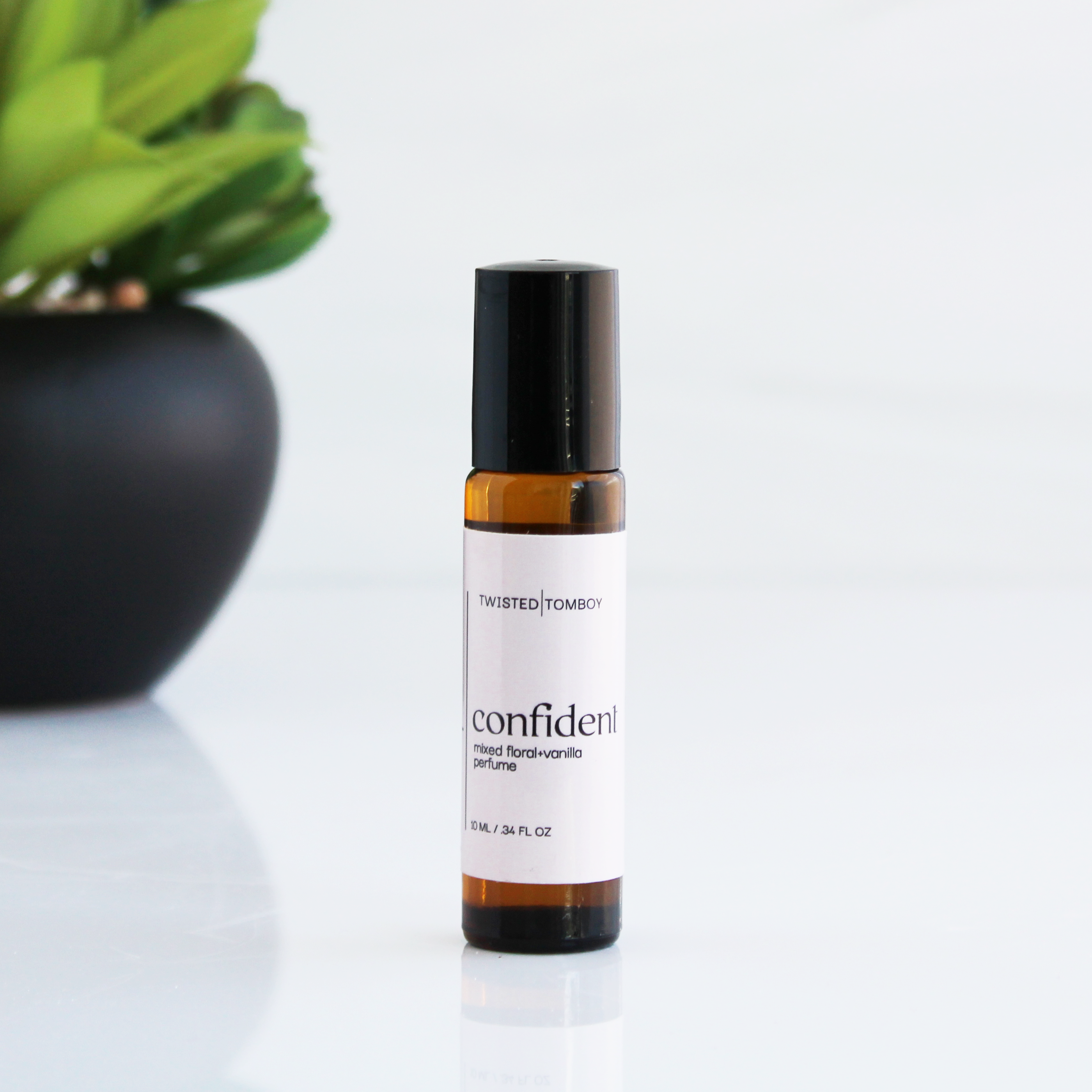 Twisted Tomboy | Bath+Body+Shower+Shave - Wholesale Roll-On Fragrance - Roll-On Perfumes0