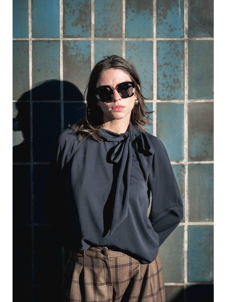 myaghri - Wholesale Blouse - Women's - ABSINTHE tie neck blouse1