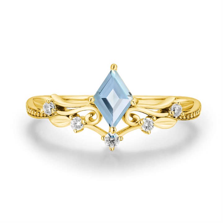 Azura Jewelry – Engroshandel Båndring – Victoriansk Blonde Himmelblå Topasring (Guld)©