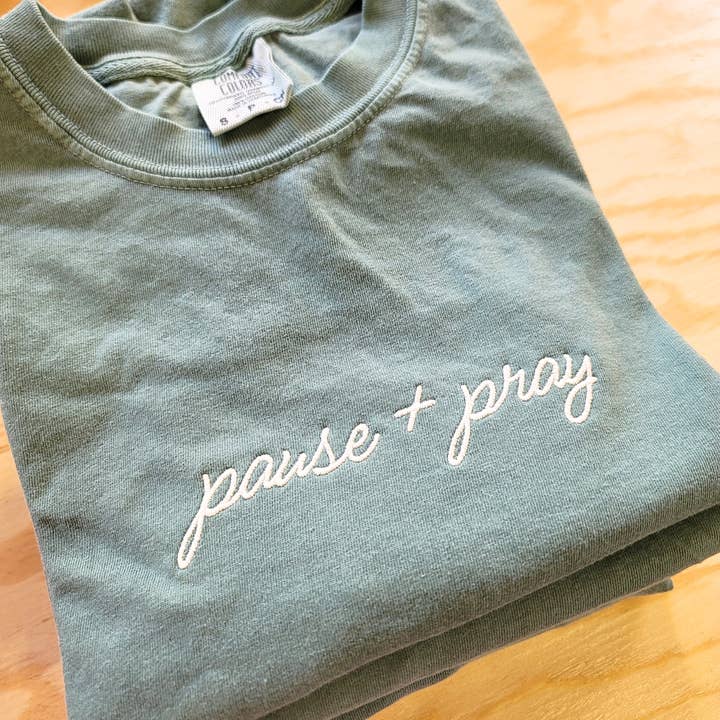 Scripted Pearl - Wholesale T-Shirt - Women's - Pause and Pray Embroidered Comfort Colors Tee, Christian Tee8