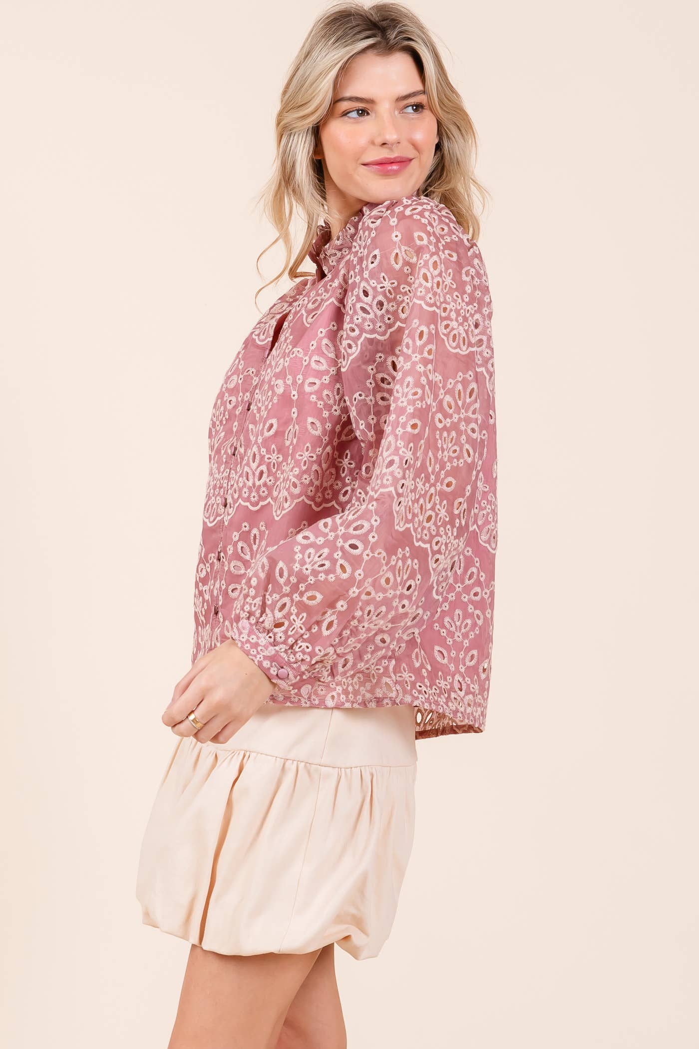 GeeGee x Lovelo - Venta al por mayor Camisa con botones - Mujer - Blusa de manga larga con ojales florales Plus, OT50860PL2