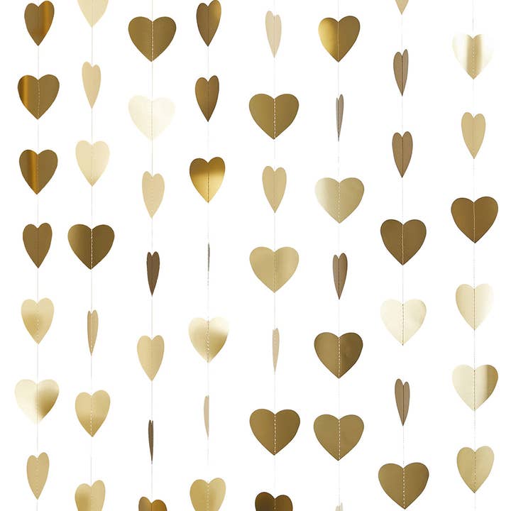 Hootyballoo by Club Green - Wholesale Bunting/Garland - Gold Heart Backdrop 20m