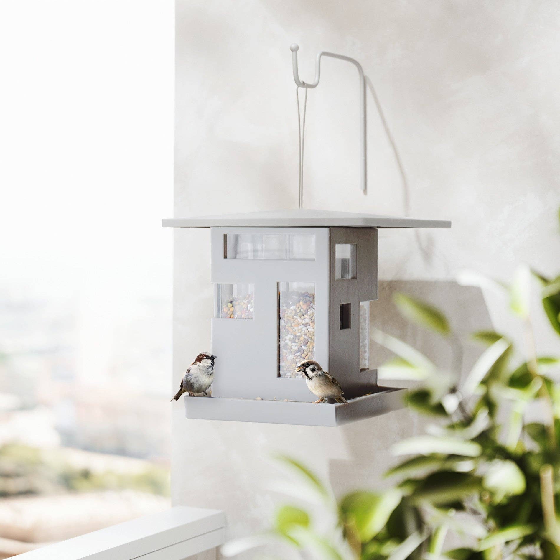 Umbra - Wholesale Bird Feeder - Bird Cafe4