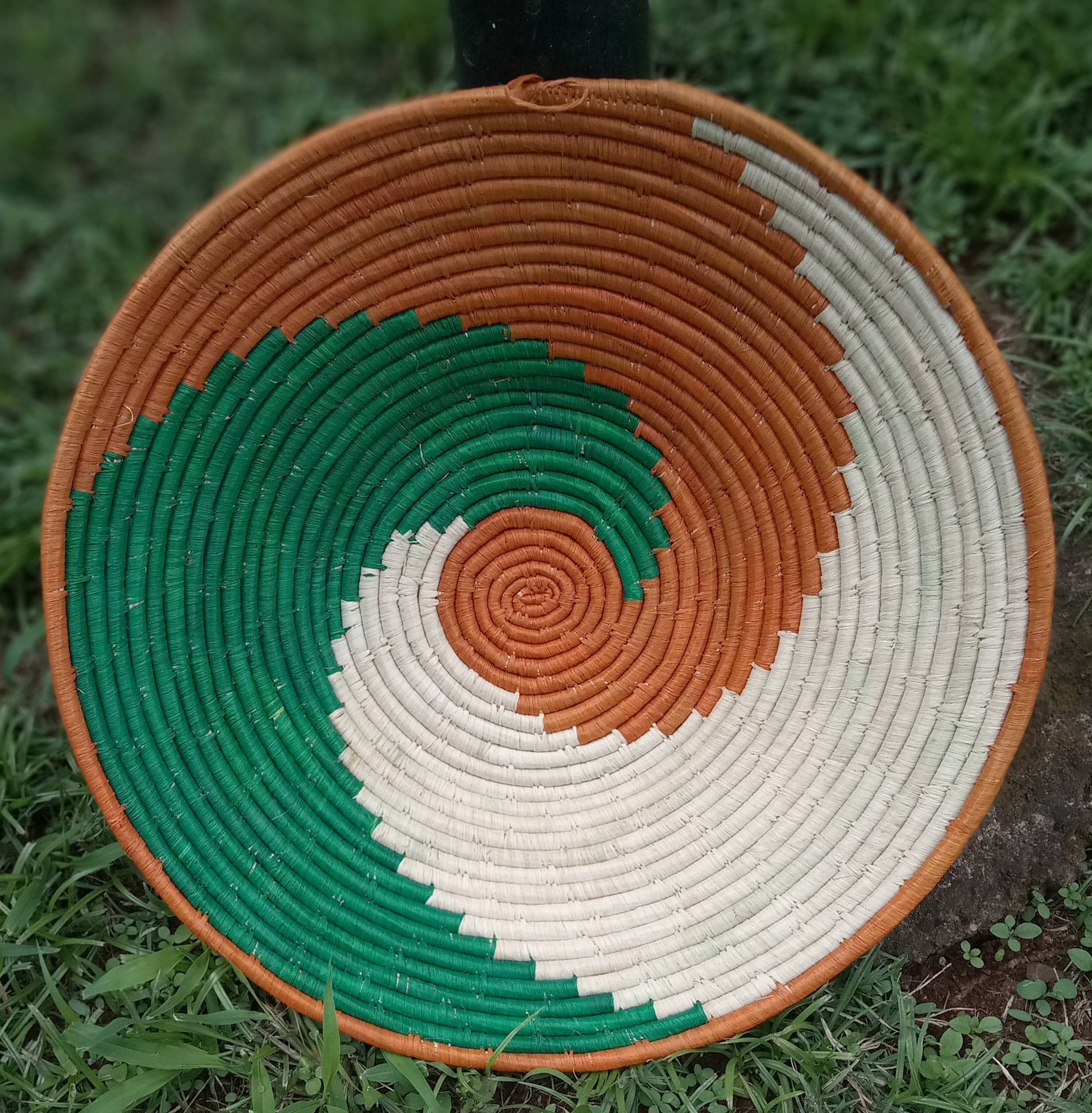 African Craft Collection - Venta al por mayor Cestas - Cestas africanas tejidas a mano en colores verde turquesa y verde7