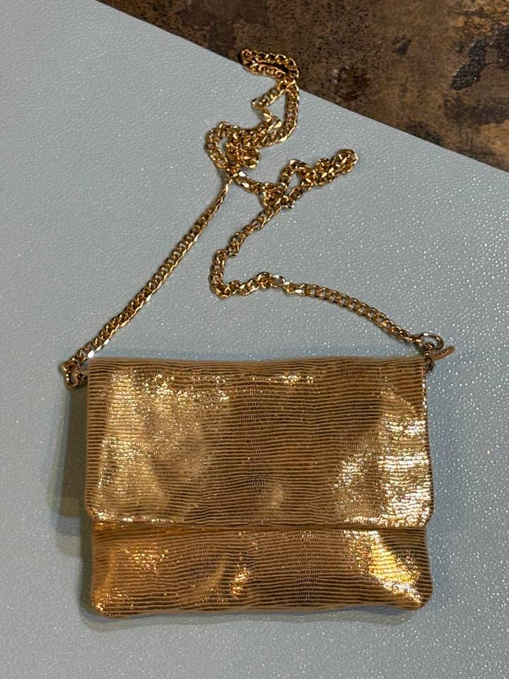 Sac à main Hoss Emily en cuir - Glomesh doré pour la vente par HOSS