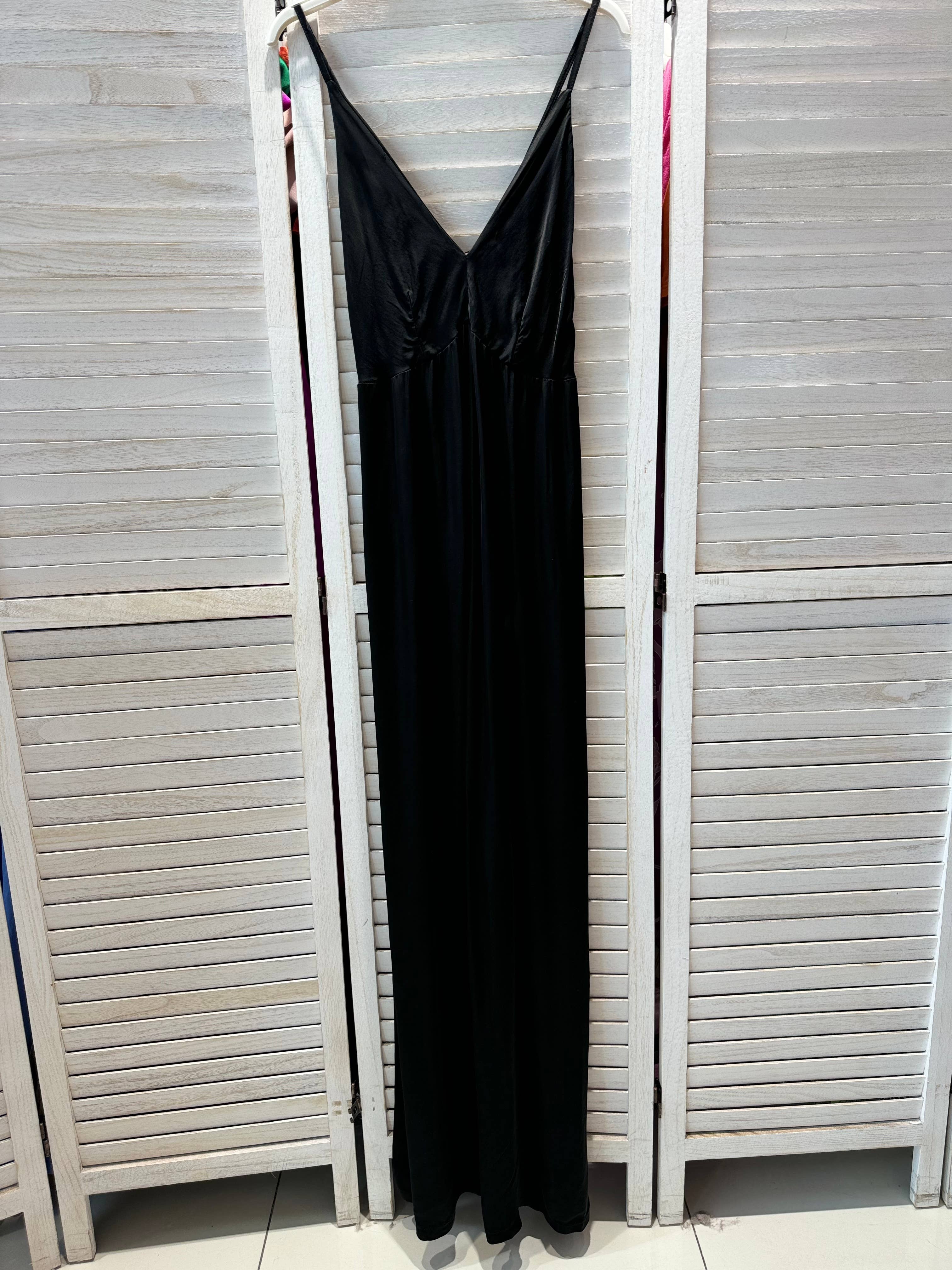 VICTORIA&ISAAC - Wholesale Jumpsuit - Women's - Fluid strappy jumpsuit - A0314