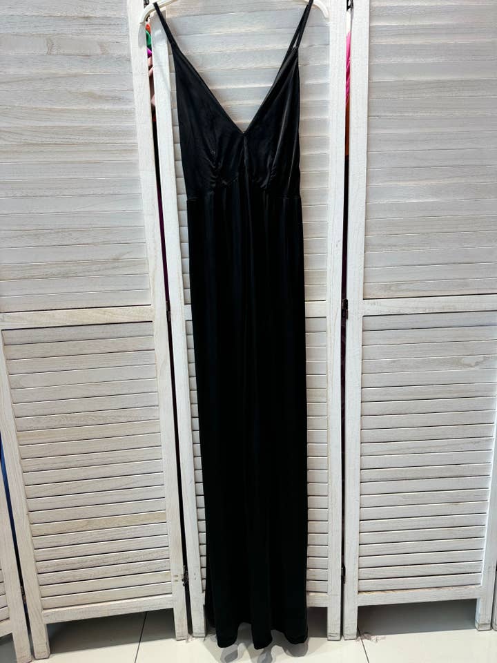 VICTORIA&ISAAC - Wholesale Jumpsuit - Women's - Fluid strappy jumpsuit - A0314