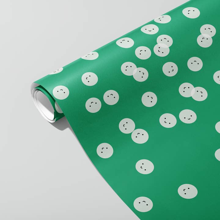 Graphic Factory - Wholesale Flat Wrap - Smiley Faces Gift Wrap | Green | Christmas wrapping paper
