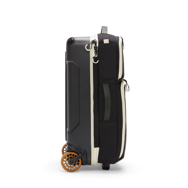Walker Family goods - Wholesale Luggage - Avi Roller Black3