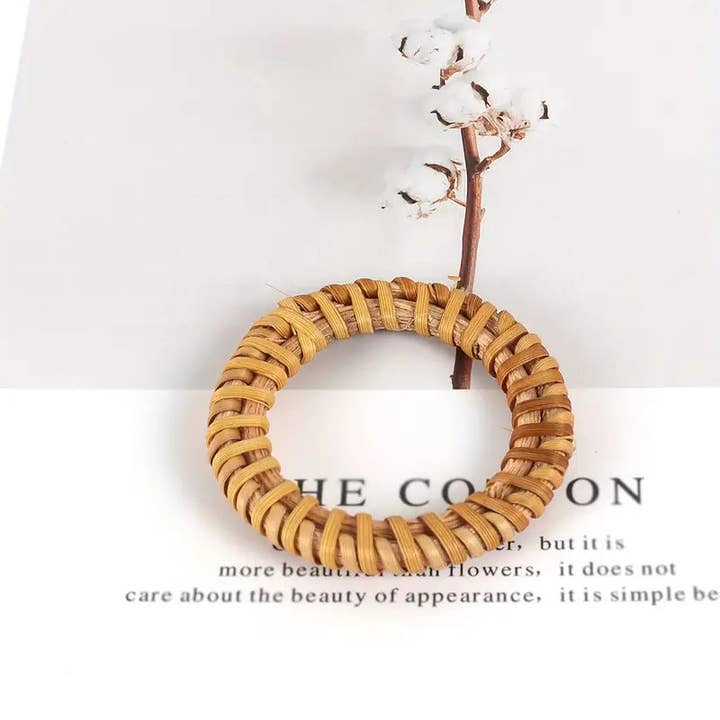 Huis Van Merken - Wholesale Napkin Ring - 6-Pack Bohemian Rattan Woven Napkin Rings2