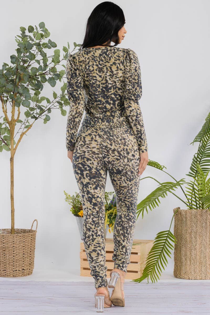 H&H Fashion Inc. - Vendita all'ingrosso Completo top e pantaloni (NON loungewear) - Donna - HH668R1-CAMO - Set 2 pezzi: Top e Jogger4