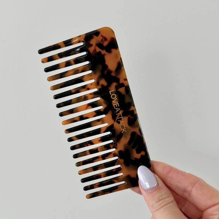Love Attack – wholesale Hair brush/comb – Cellulose Acetate Wide Tooth Detangling Hair Combs