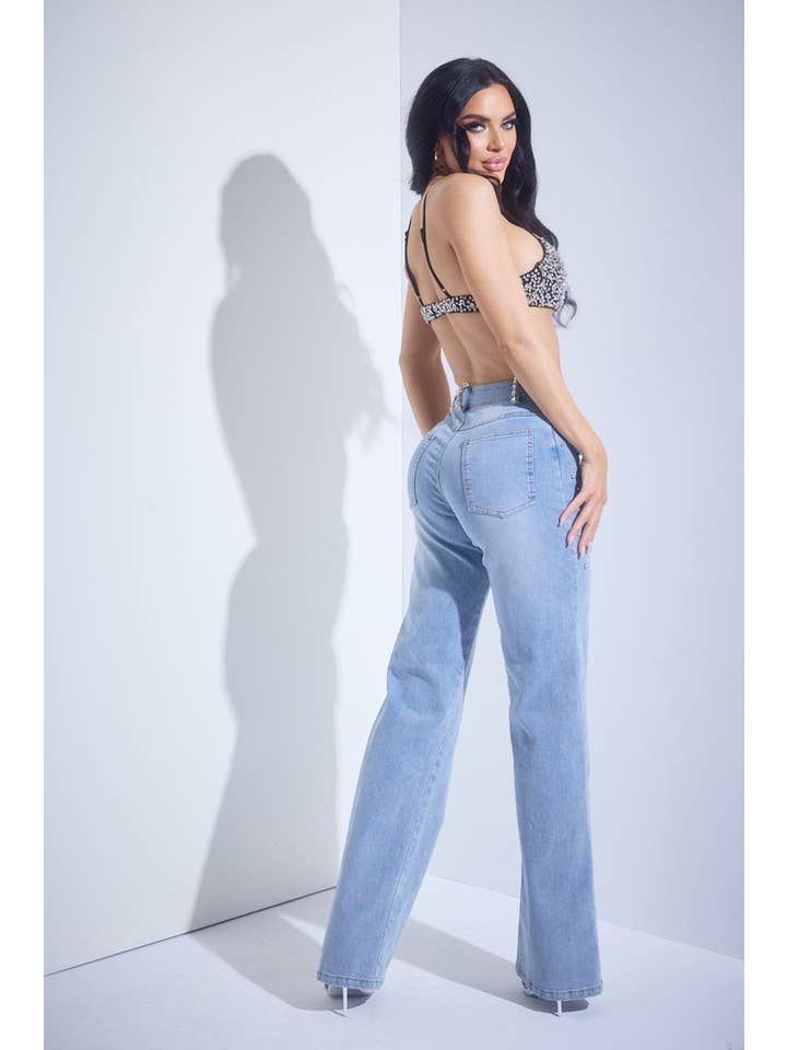 WFFS – Großhandel Jeans – Damen – Strass-Jeans mit hohem Bund und Stretch