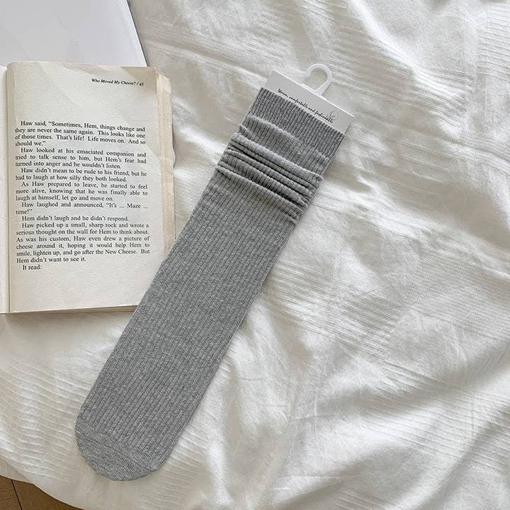 UZ Wholesale Store - Wholesale Socks – Women's - Solid Color Striped Over-The-Knee Mid-Length Socks4