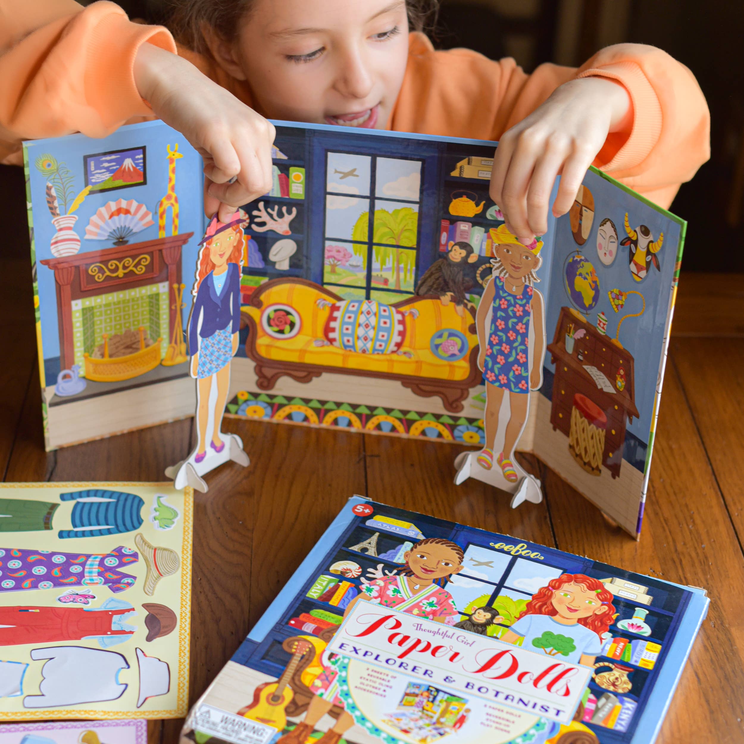 eeBoo - Wholesale Doll - Kids - Explorer & Botanist Paper Doll Set3