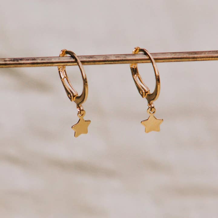 A Worthy Brand – wholesale Huggie earrings – Moon And Star Huggie Mini Hoop Earrings in Gold Filled
