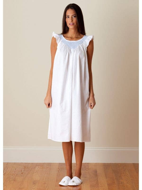 Jacaranda Living – Engroshandel Natkjole - Dame – Lisa Hvid Bomuld Natkjole - Smocked4