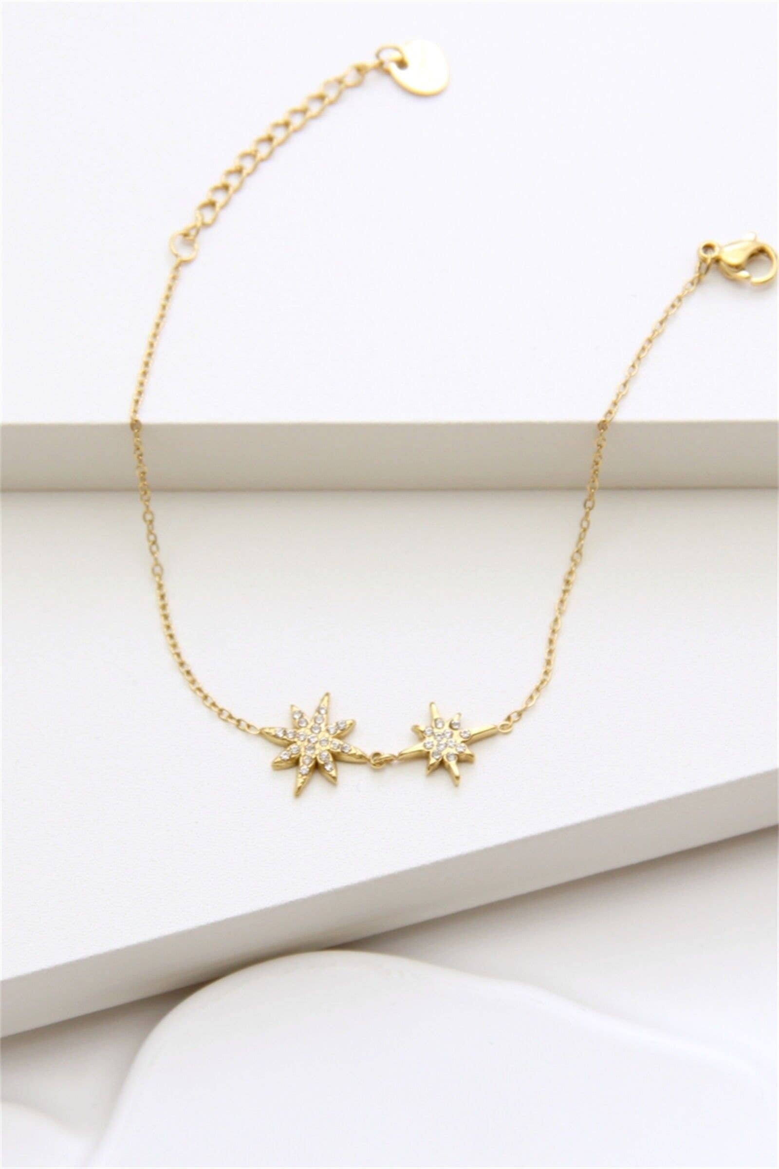 BELLISSIMA BIJOUX - Wholesale Bedelarmbandje - Sterrenarmband van Verguld Roestvrij Staal – Hemelse Charme1