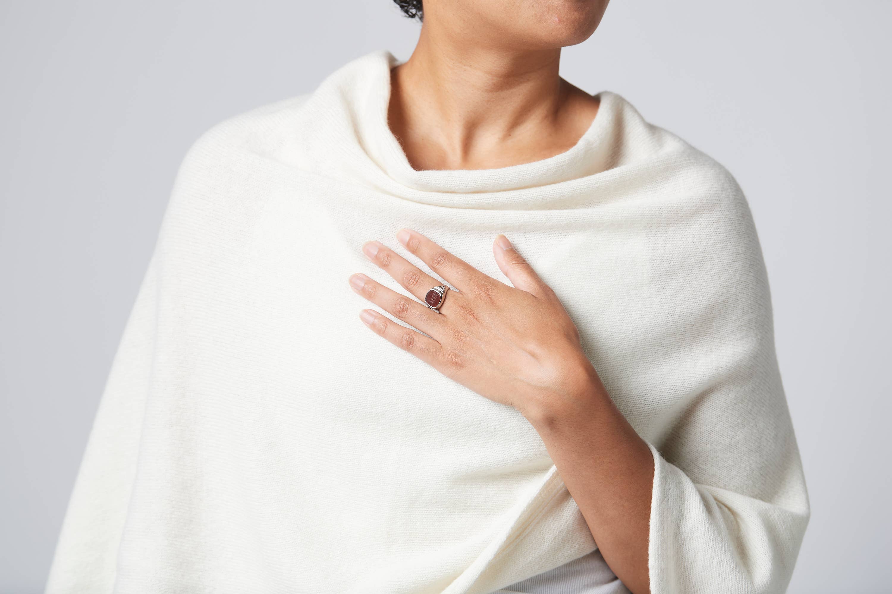 Margolis Pineo Italia - Wholesale Poncho - Women's - ROYAL ROMA 100% CASHMERE TRAVEL PONCHO 13