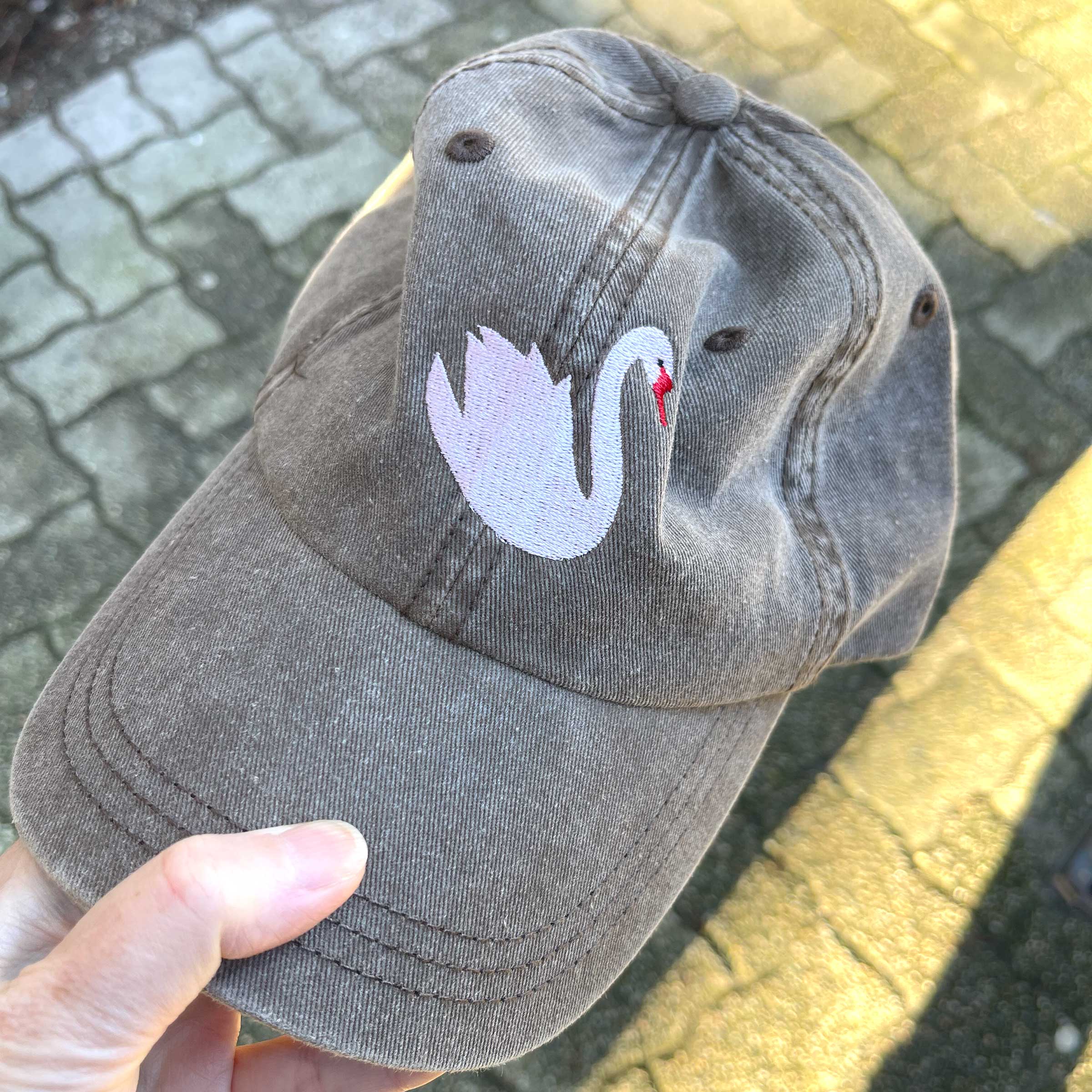Banquet Workshop - Wholesale Baseball Cap - Women's - Pink Swan Baseball Cap 1