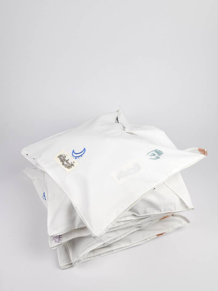 Olearia ethical-cotton pyjama case - Glacier White for wholesale on Faire