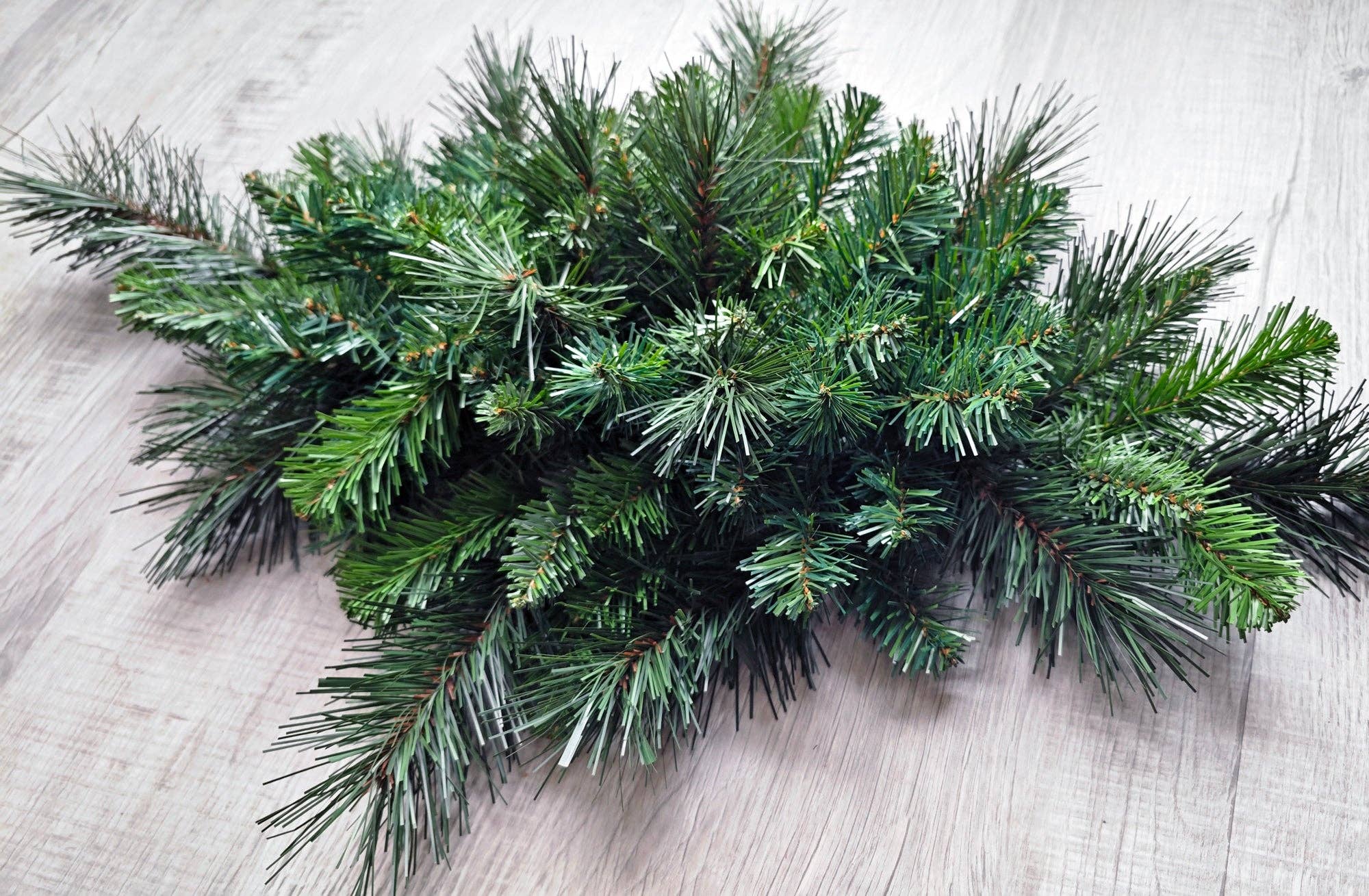 ES Essentials - Wholesale Artificial Plant - Deluxe Evergreen Swag 32" 76 Tips1