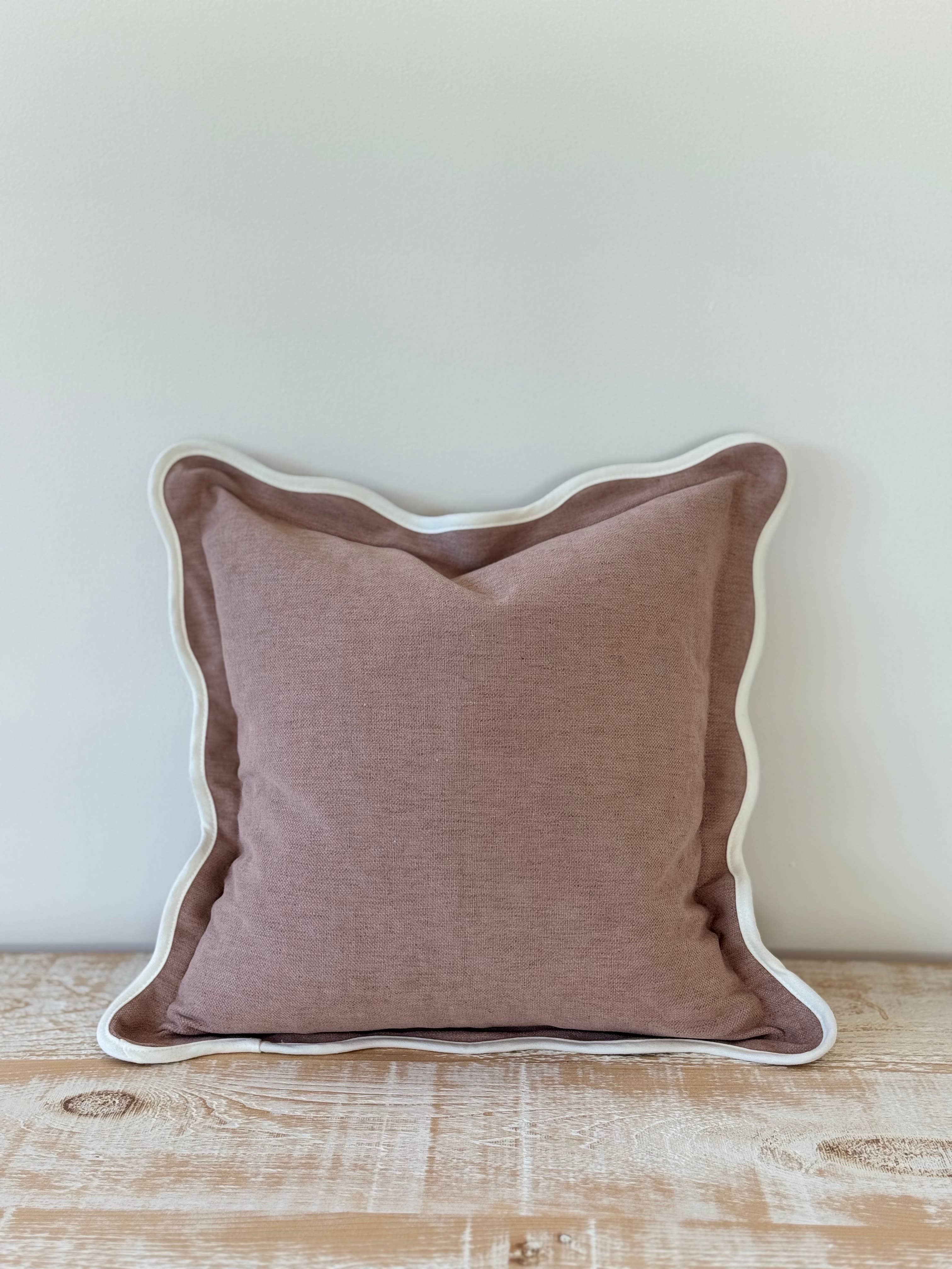 Ellenvale Trade - Wholesale Throw Pillow Cover - Chloe Dusty Pink Scalloped Edge Cushion 45x451