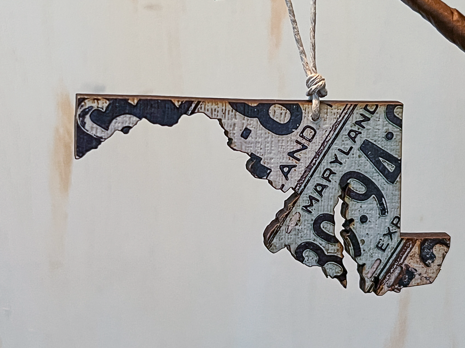 Juniper & Spruce - Wholesale Ornament - Maryland Vintage License Plate Ornament or Magnet5