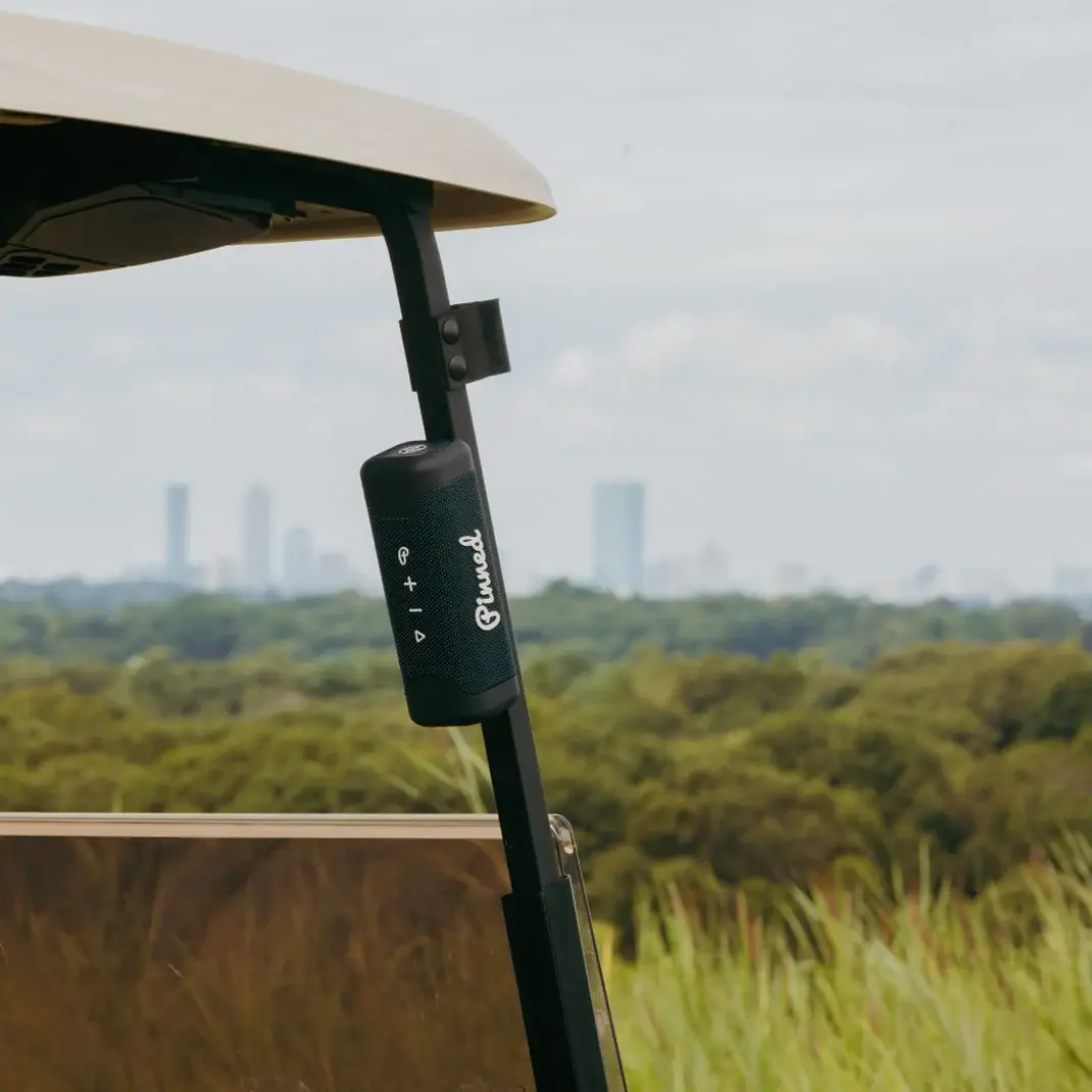 Pinned Golf - Wholesale Speakers - Sound Stick Speaker4