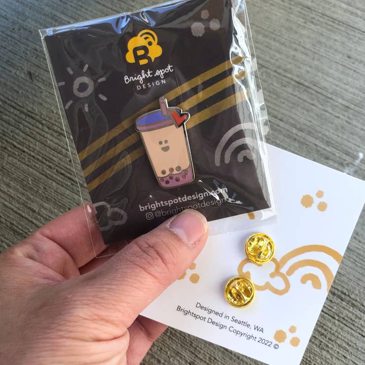 Brightspot Design – wholesale Lapel pin/button – Musubi Mate Enamel Pin3