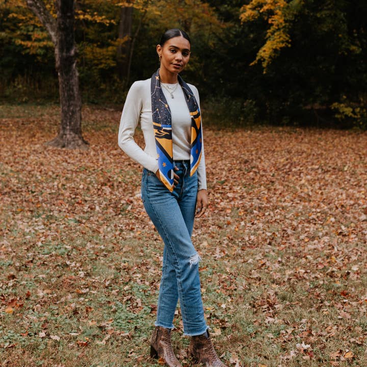 Arlo Goods - Vente Écharpe – femme - Foulard en soie Constellation6