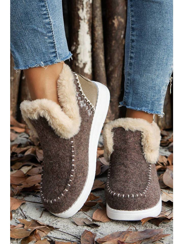 1 the Woman - Wholesale Boots - Women's - Suede Stitching Patchwork Plush Lined Anklet Boots1