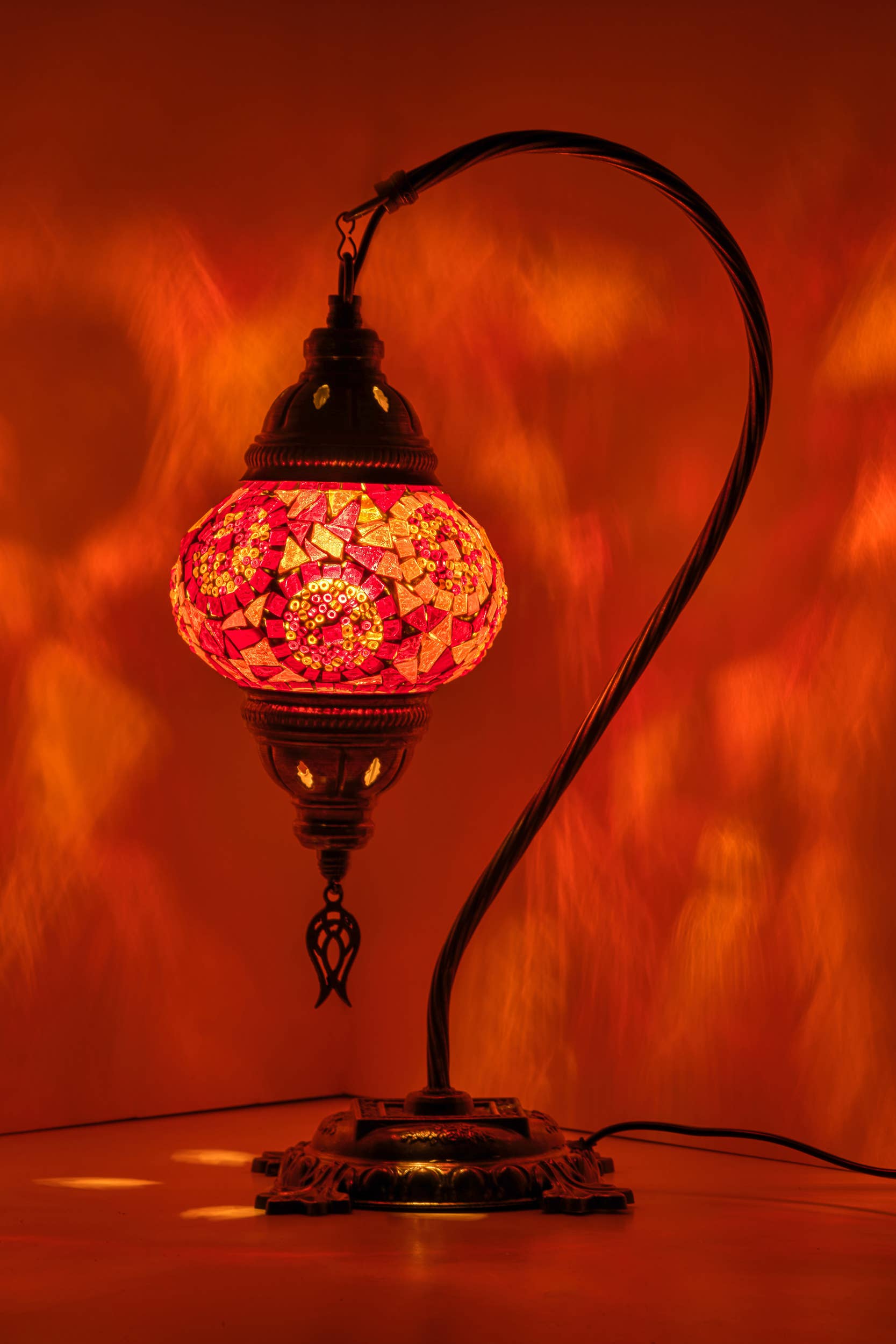 KAFTHAN - Wholesale Accent/Desk Lamp - Swan Neck Mosaic Lamps | Christmas & Holiday Decor Lighting12