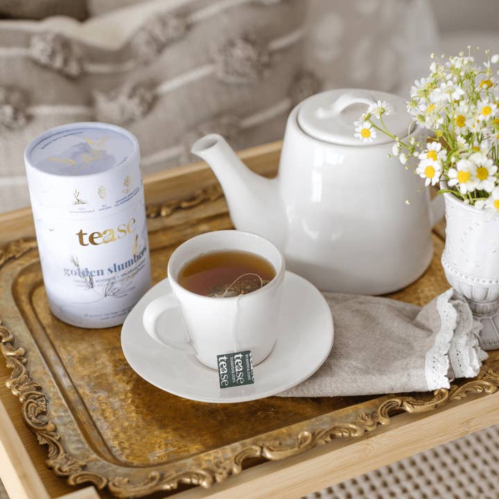 Tease | Wellness Tea Blends + Accessories - Vendita all'ingrosso Tisane salutari e depurative - Golden Slumbers, adattogeno alla radice di valeriana, miscela di tè Superfood4