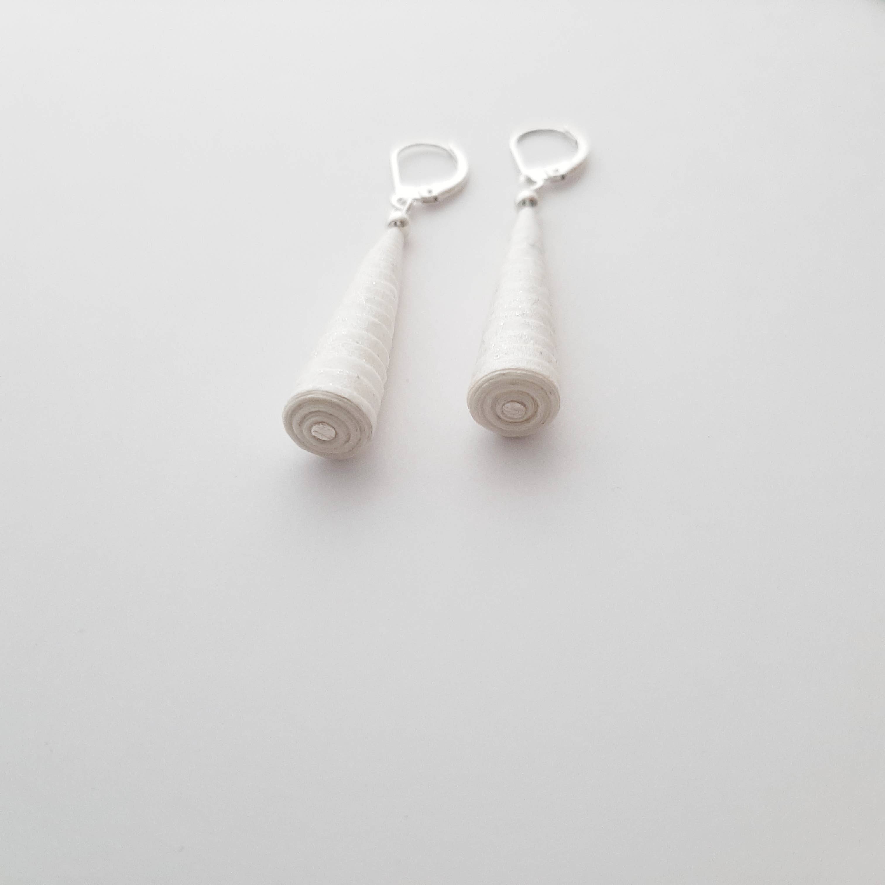 MAISONAURORE PARIS - Wholesale Dangle Earrings - Athena Pearlescent White Earrings3