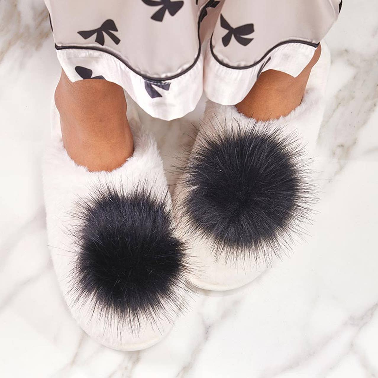 Bella Sleep + Spa - Wholesale Slippers - Women's - Plush Slippers - Ivory with Black Pom Pom2