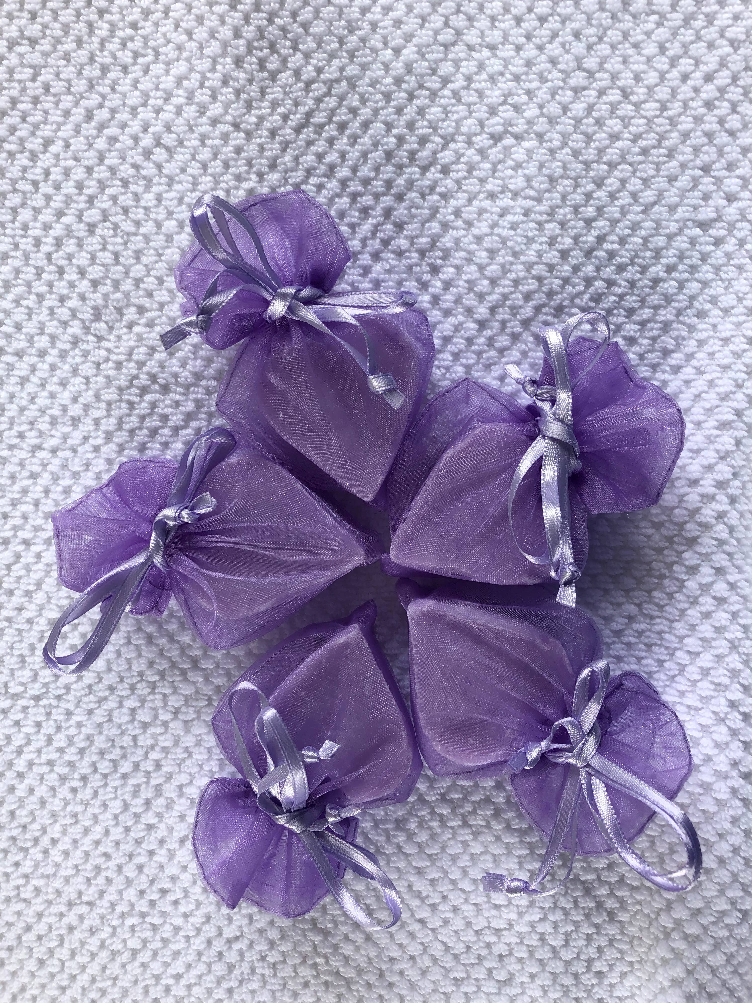 La Belle France - Wholesale Bar Soap - Tiny Heart Soaps wrapped in Organza Gift Bag11