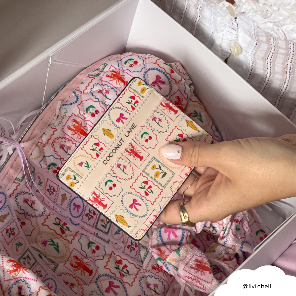 Coconut Lane - Wholesale Card Holder - Women's - Dolce Vita Card Holder3