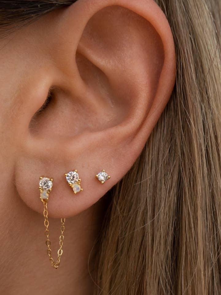 Alena Øreringesæt | Hvid for engroshandel hos JacqMaria Jewelry