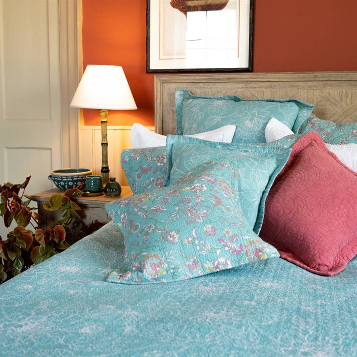 Forever England / Millie Mae – wholesale Quilt – Eloise Duck Egg Bedspread