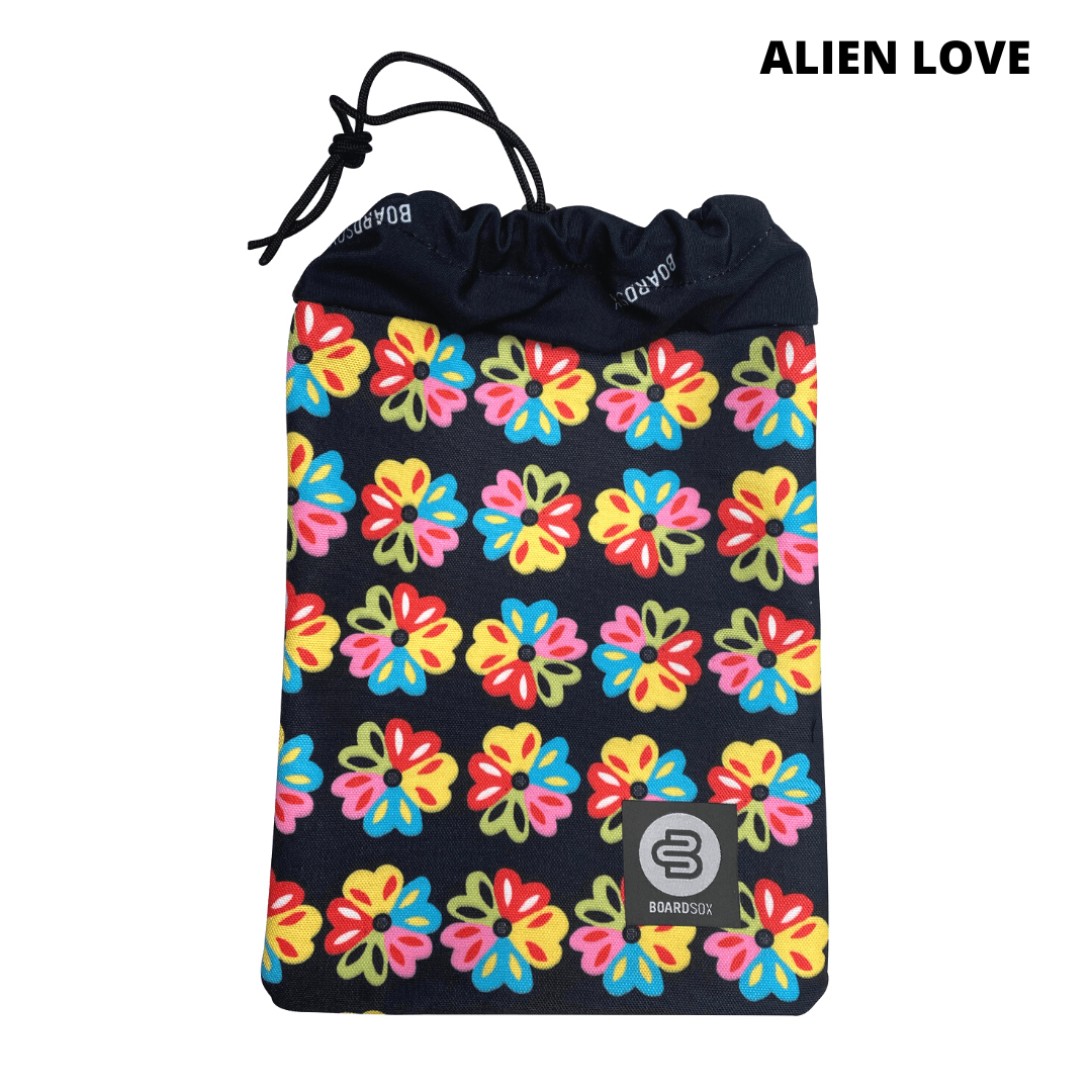 Boardsox - Wholesale Sporting Accessories - Wax and Finn Bags11