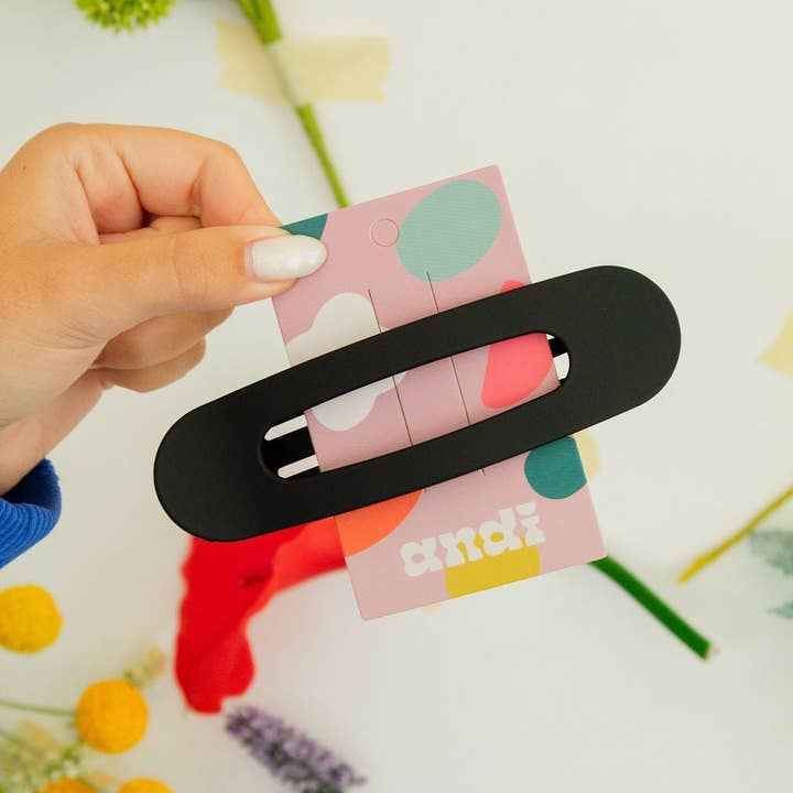 Shop ANDi – wholesale Hair clip – Women’s – Oversized Flat Claw Clip