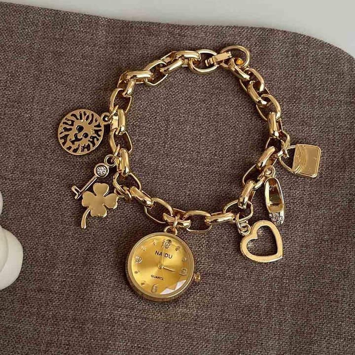 Dipped Shop - Wholesale Wrist Watch - Women's - Heart Pendant Charm Bracelet Quartz Watch DP25F73510