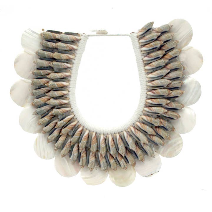 Cabibi Shell Necklace for wholesale by Modern World by Contrast Inc.