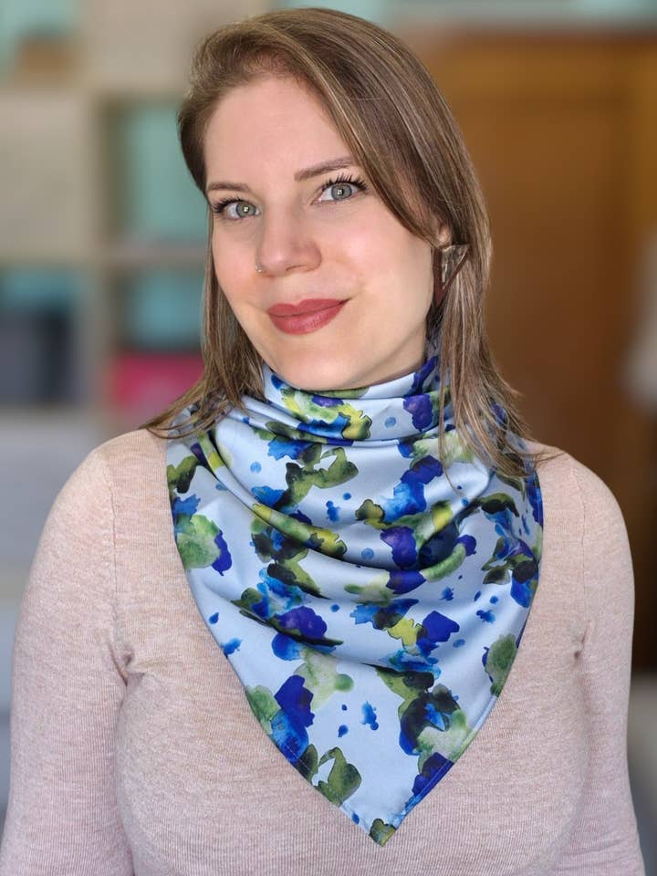 Grote Sjaal van Groene en Blauwe Aquarel voor wholesale door Rodal Studio